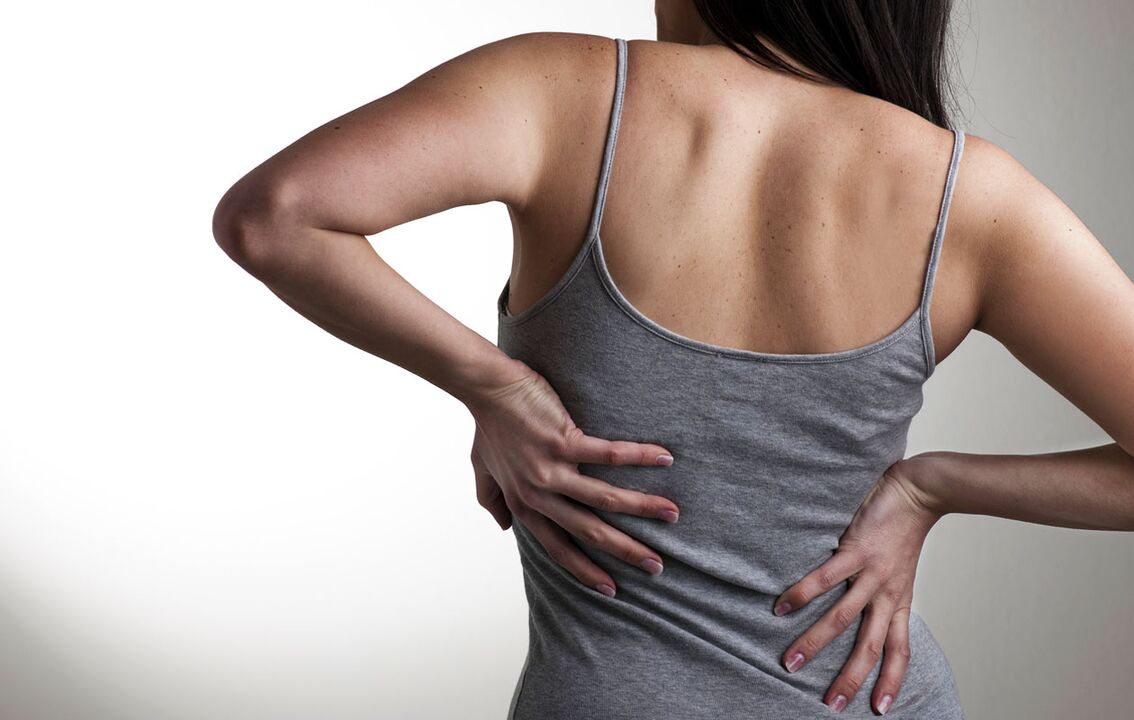 bolesť chrbta s hrudnou osteochondrózou foto 1